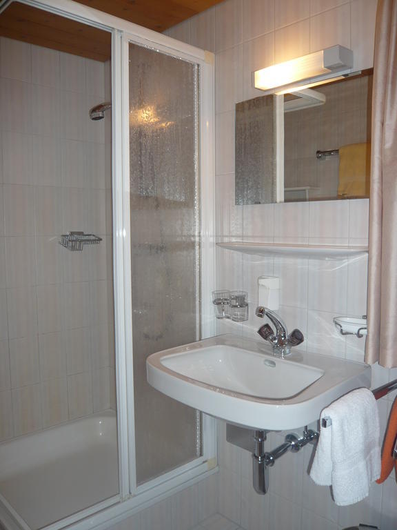 Appart Fernblick Gaschurn Zimmer foto